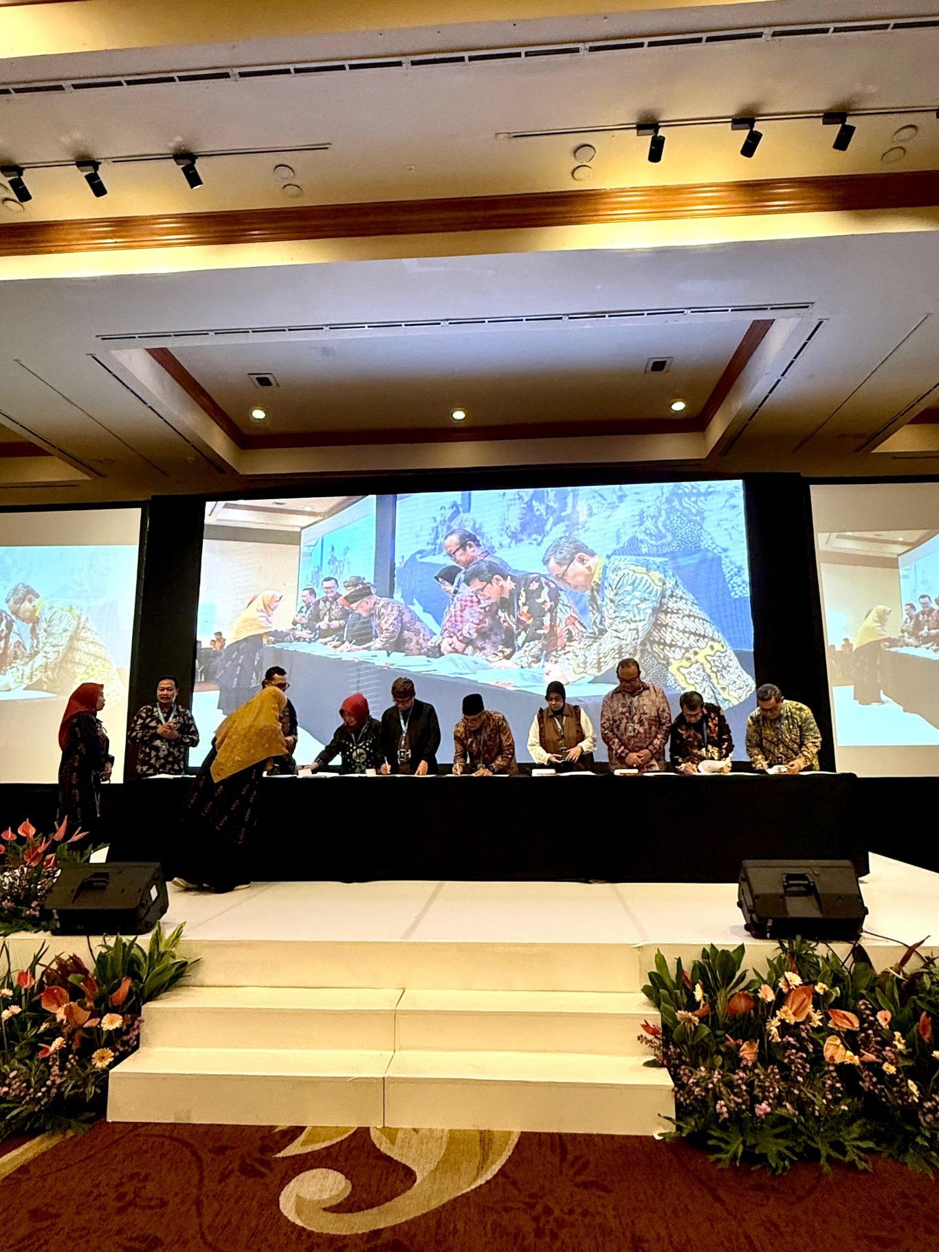 WhatsApp-Image-2025-08-27-at-22.21.22-(1)